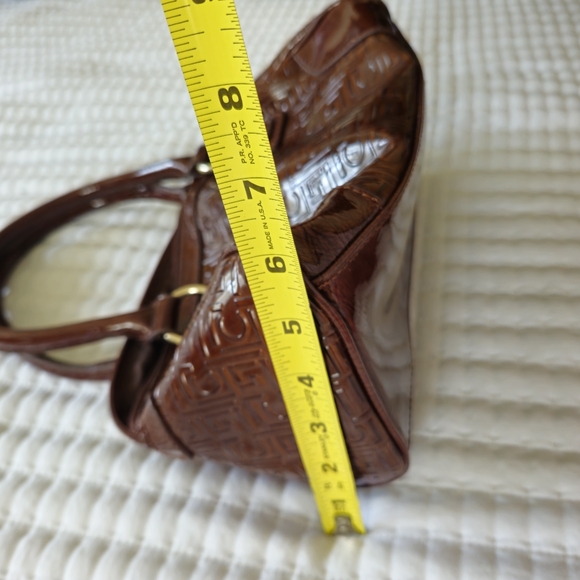 LIZ CLAIBORNE BROWN FAUX LEATHER PURSE - Picture 10 of 10